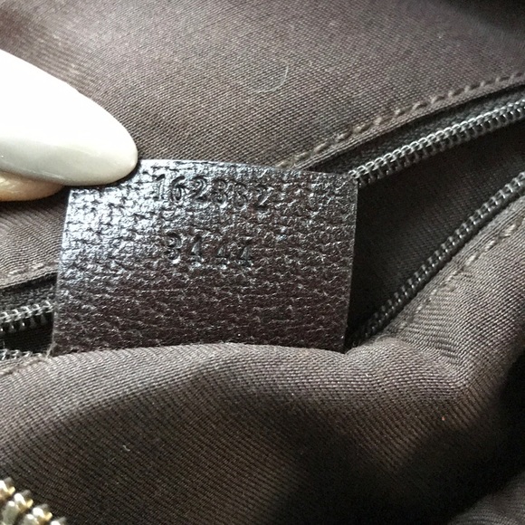 Authentic Gucci purse - Picture 6 of 8